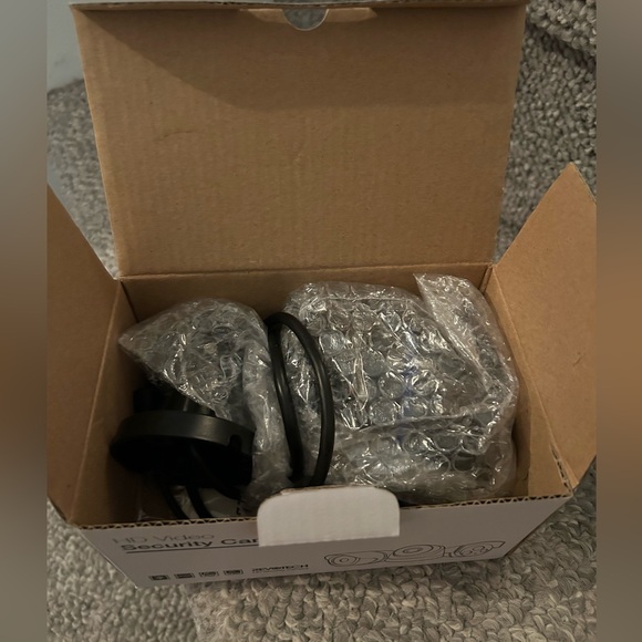 Revotech security camera - Picture 2 of 5